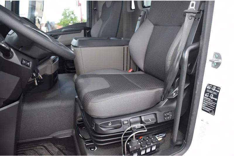 Hook lift truck MAN TGS 33.440