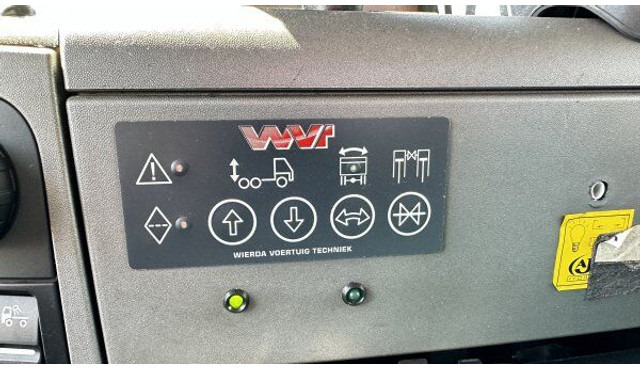 Hook lift truck MAN TGS 33.440