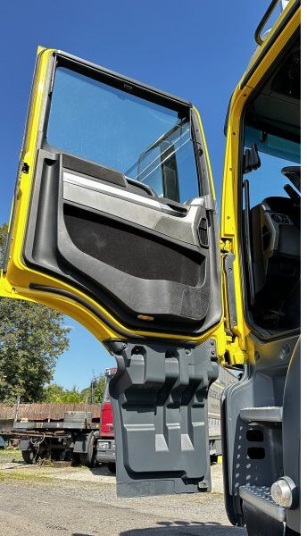 Hook lift truck MAN TGS 33.440