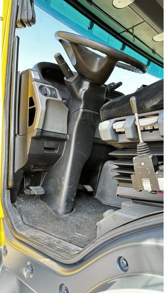 Hook lift truck MAN TGS 33.440