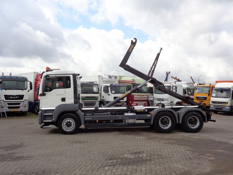 Hook lift truck MAN TGS 33.440 + Manual + Hook system + Euro 6 + 6X4 + Discounted from 69.500,-