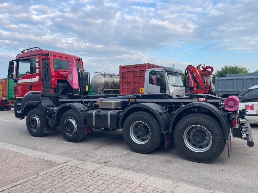 Hook lift truck MAN TGS 41.480 SCARRABILE