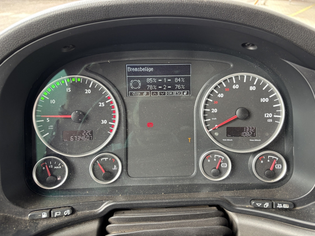 Hook lift truck MAN TGX 26.460 / 6x2-4 BL