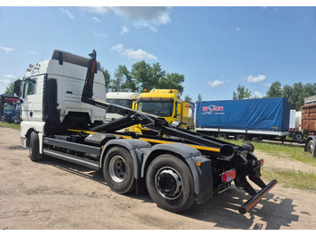 Hook lift truck  MAN TGX 26-460 Hakowiec oś skrętna