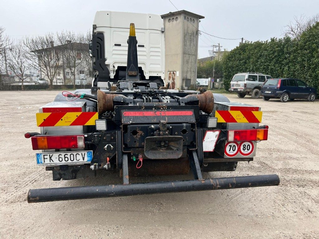 Hook lift truck MAN TGX 26.500 USATO SCARRABILE 6X2