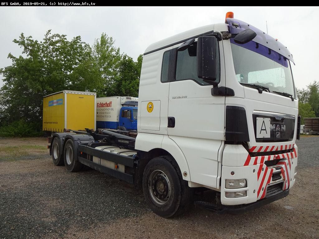 Hook lift truck MAN TGX 26.540 6x4 BB Anhängerhydraulik