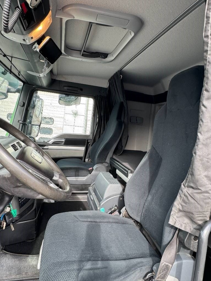 Hook lift truck MAN TGX 35.480 8x4-4 Lastväxlare