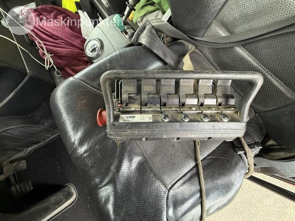 Hook lift truck MAN TGX 35.500 EKIPAGE