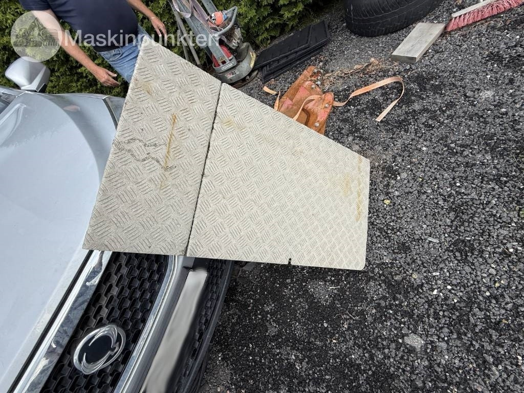 Hook lift truck MAN TGX 35.500 EKIPAGE