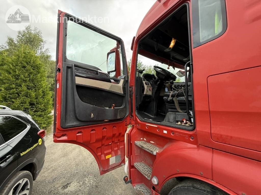 Hook lift truck MAN TGX 35.500 EKIPAGE