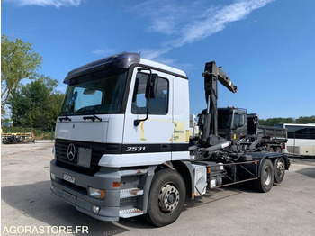 Hook lift truck  MERCEDES 6x2 - ACTROS 2531 - 1999 / 515000 KM