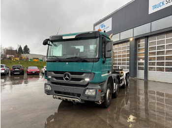 Hook lift truck MERCEDES Actros 3248 8x4 Hiab 26T SWS