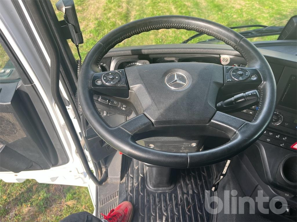 Hook lift truck MERCEDES-BENZ Arocs 3251 8x4