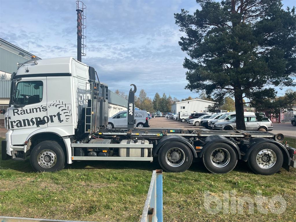 Hook lift truck MERCEDES-BENZ Arocs 3251 8x4