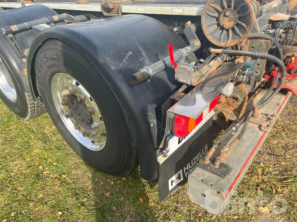 Hook lift truck MERCEDES-BENZ Arocs 3251 8x4