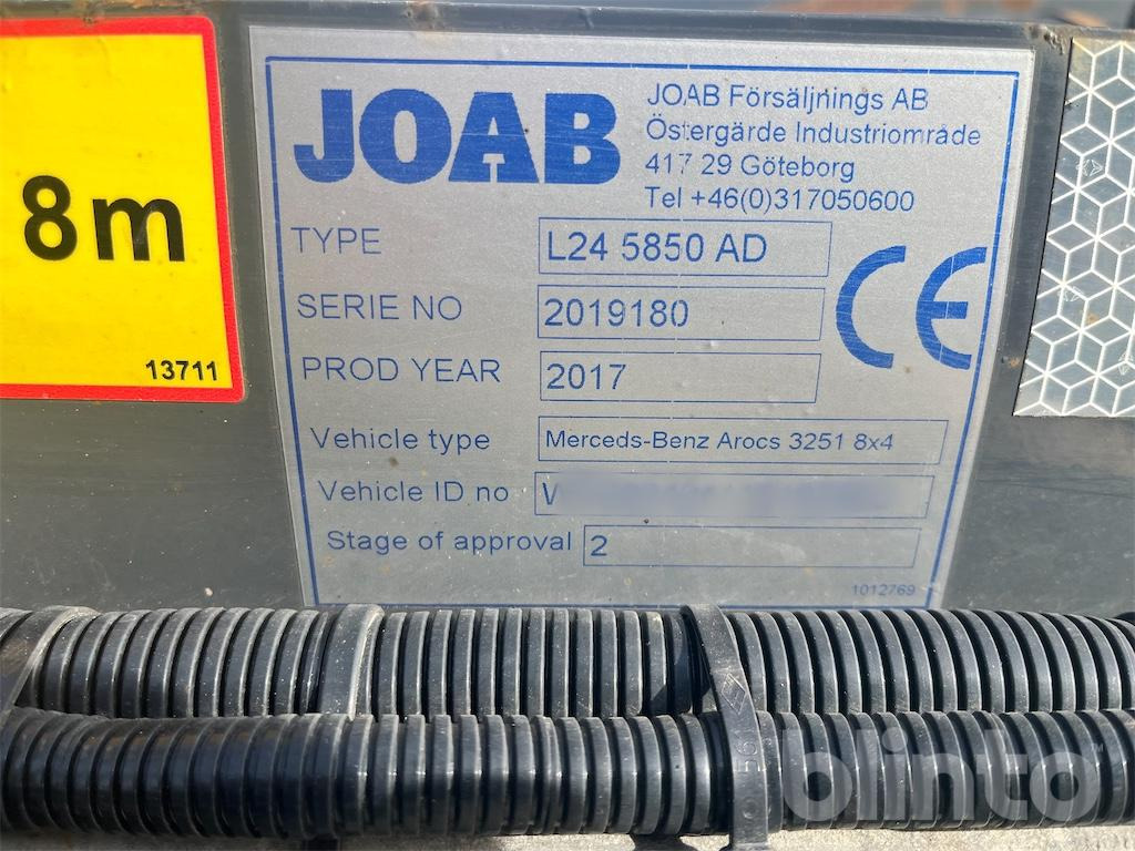 Hook lift truck MERCEDES-BENZ Arocs 3251 8x4