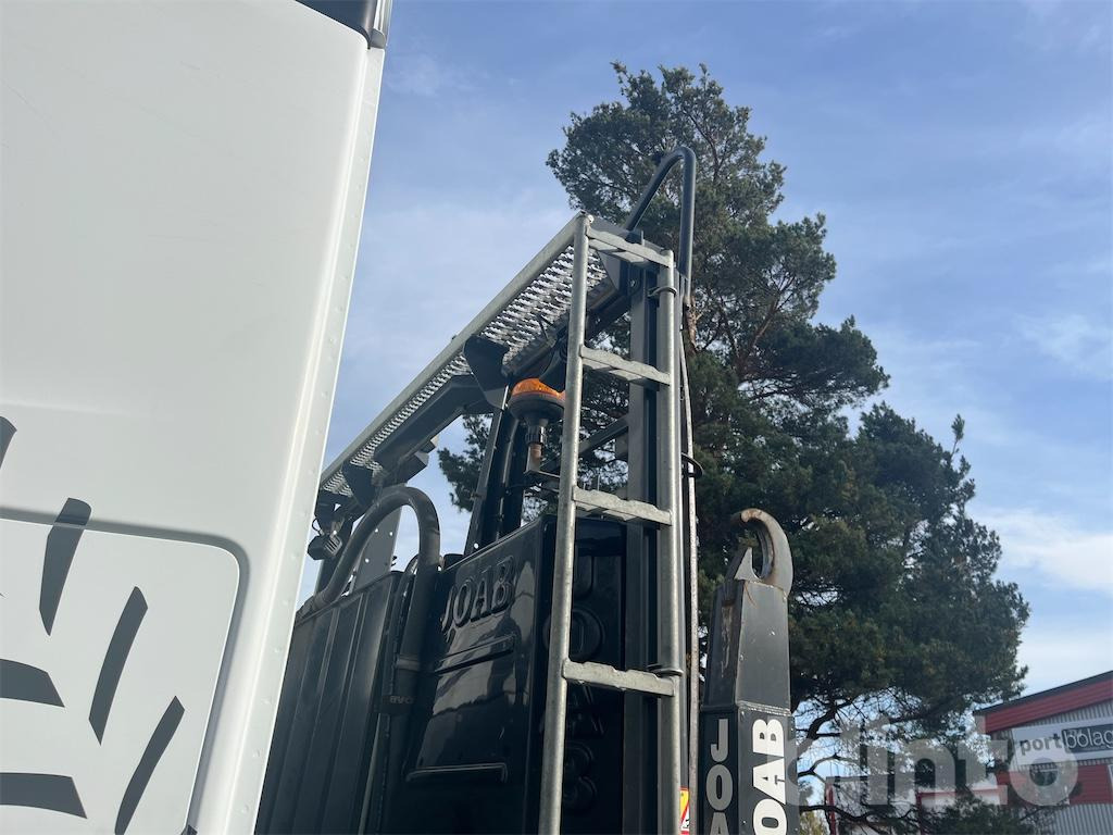 Hook lift truck MERCEDES-BENZ Arocs 3251 8x4