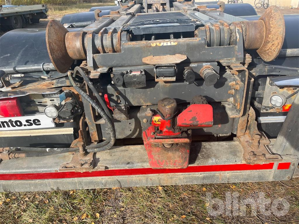 Hook lift truck MERCEDES-BENZ Arocs 3251 8x4