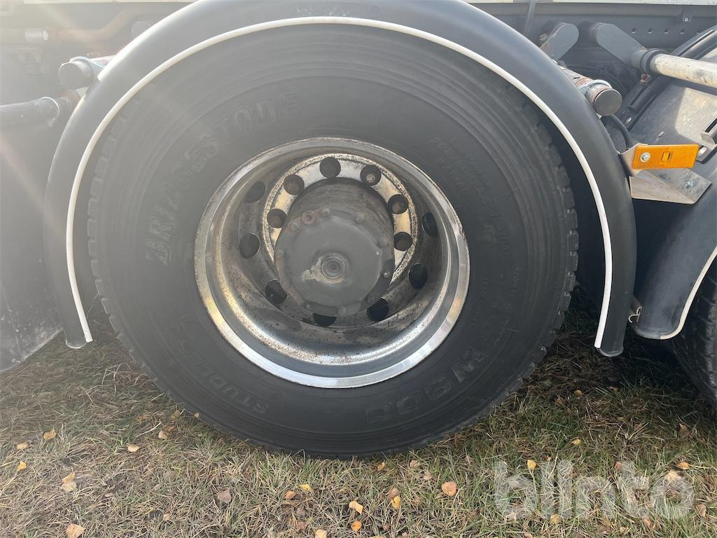 Hook lift truck MERCEDES-BENZ Arocs 3251 8x4