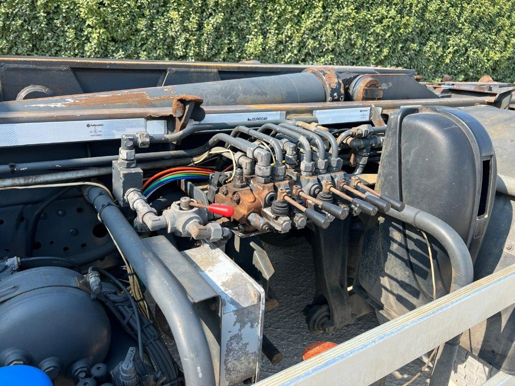 Hook lift truck MERCEDES-BENZ MERCEDES ACTROS 25.41 SCARRABILE