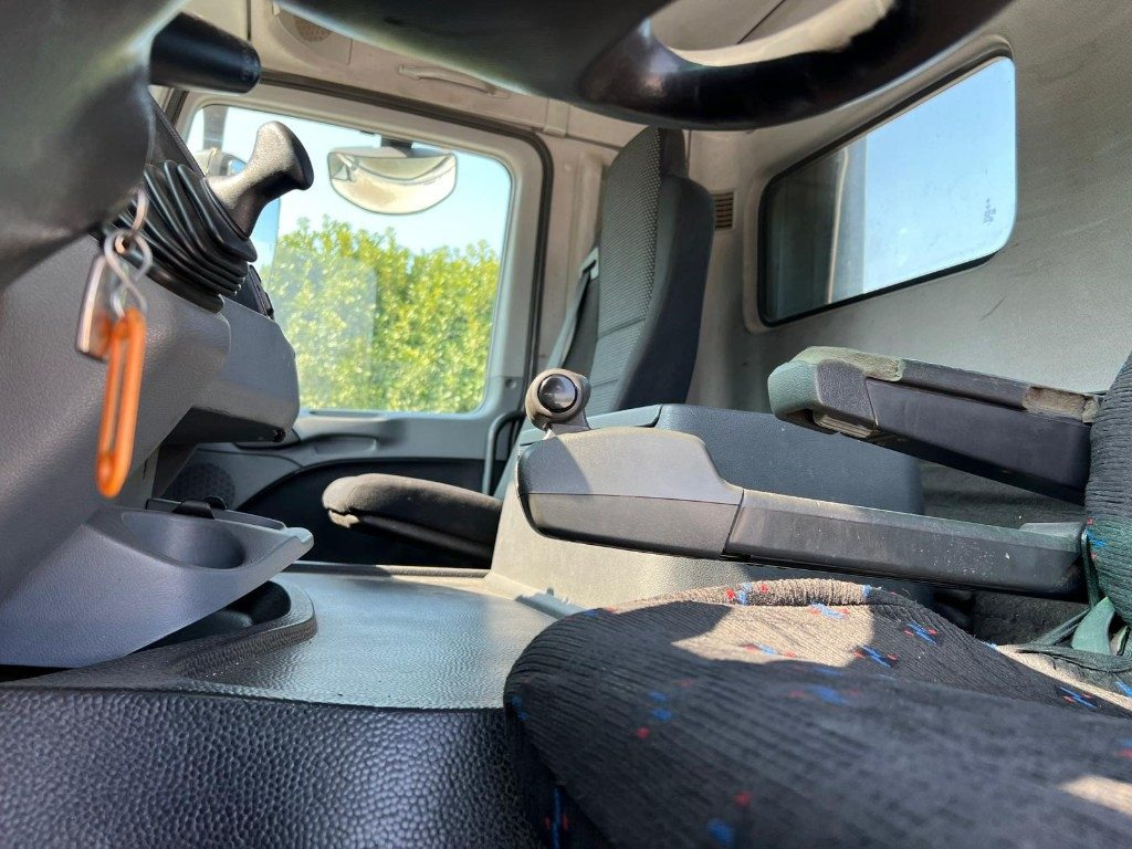 Hook lift truck MERCEDES-BENZ MERCEDES ACTROS 25.41 SCARRABILE