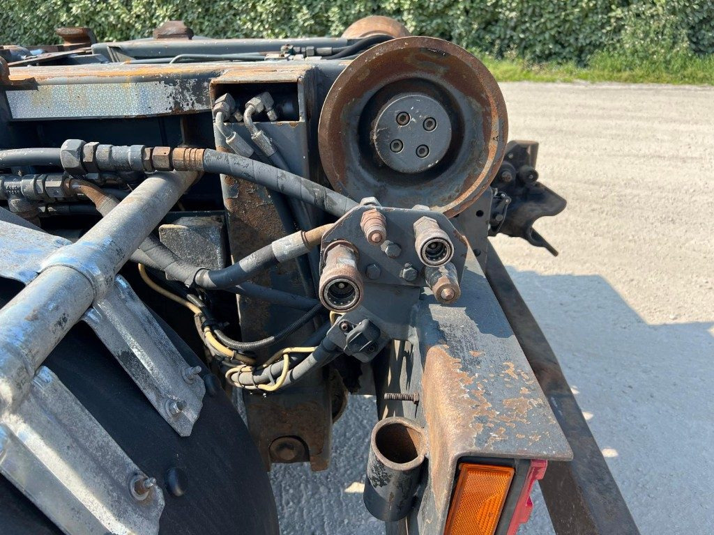 Hook lift truck MERCEDES-BENZ MERCEDES ACTROS 25.41 SCARRABILE