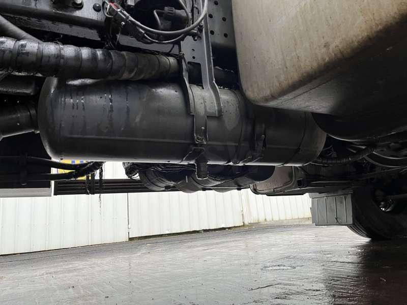 Hook lift truck Mercedes ACTROS 2544