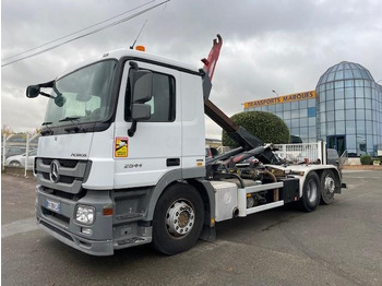 Hook lift truck Mercedes Actros 2544