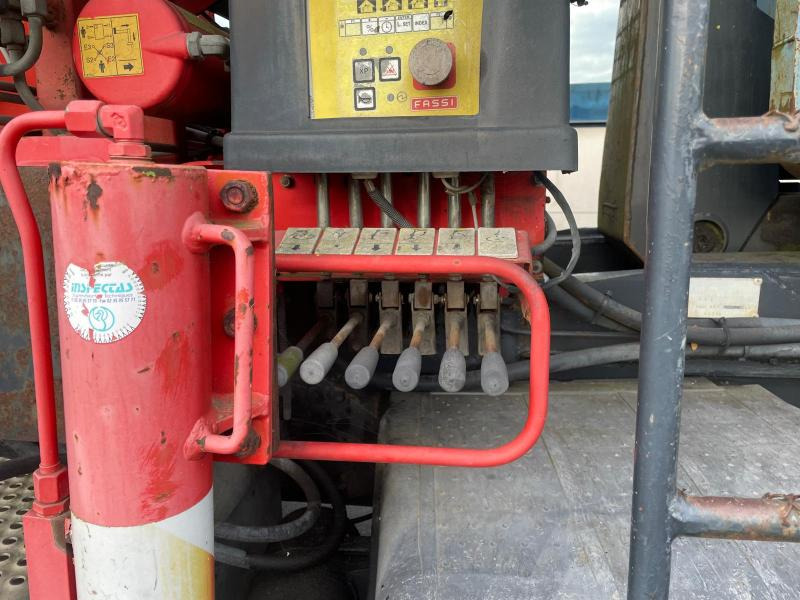 Hook lift truck Mercedes Actros 2631