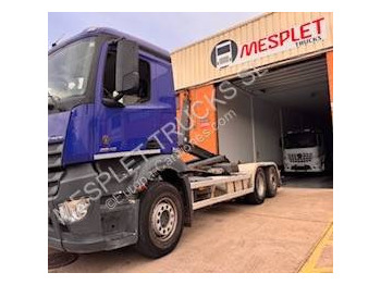 Hook lift truck Mercedes Actros 2842