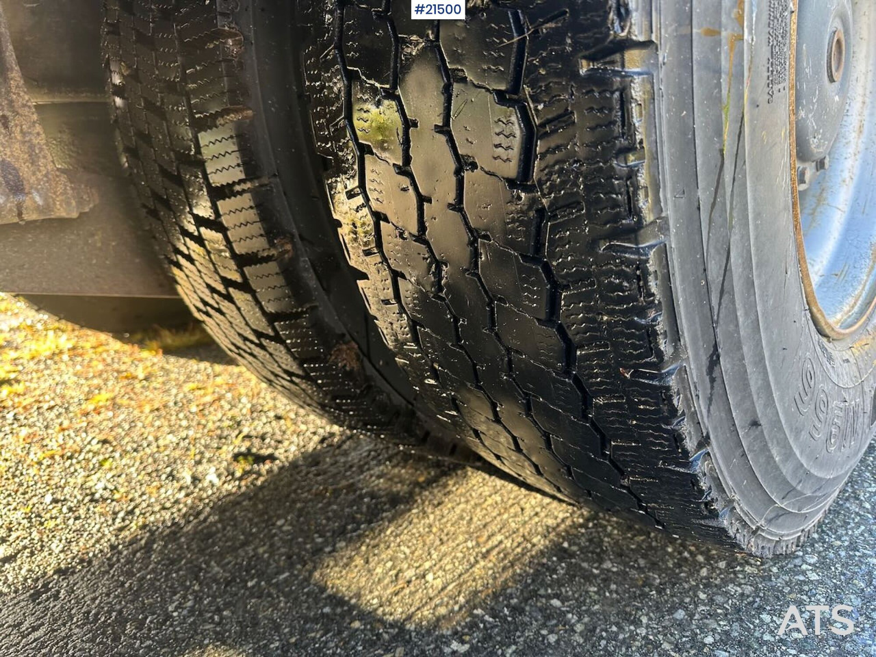 Hook lift truck Mercedes Actros 2848 4x4+2 brøyterigget krokbil