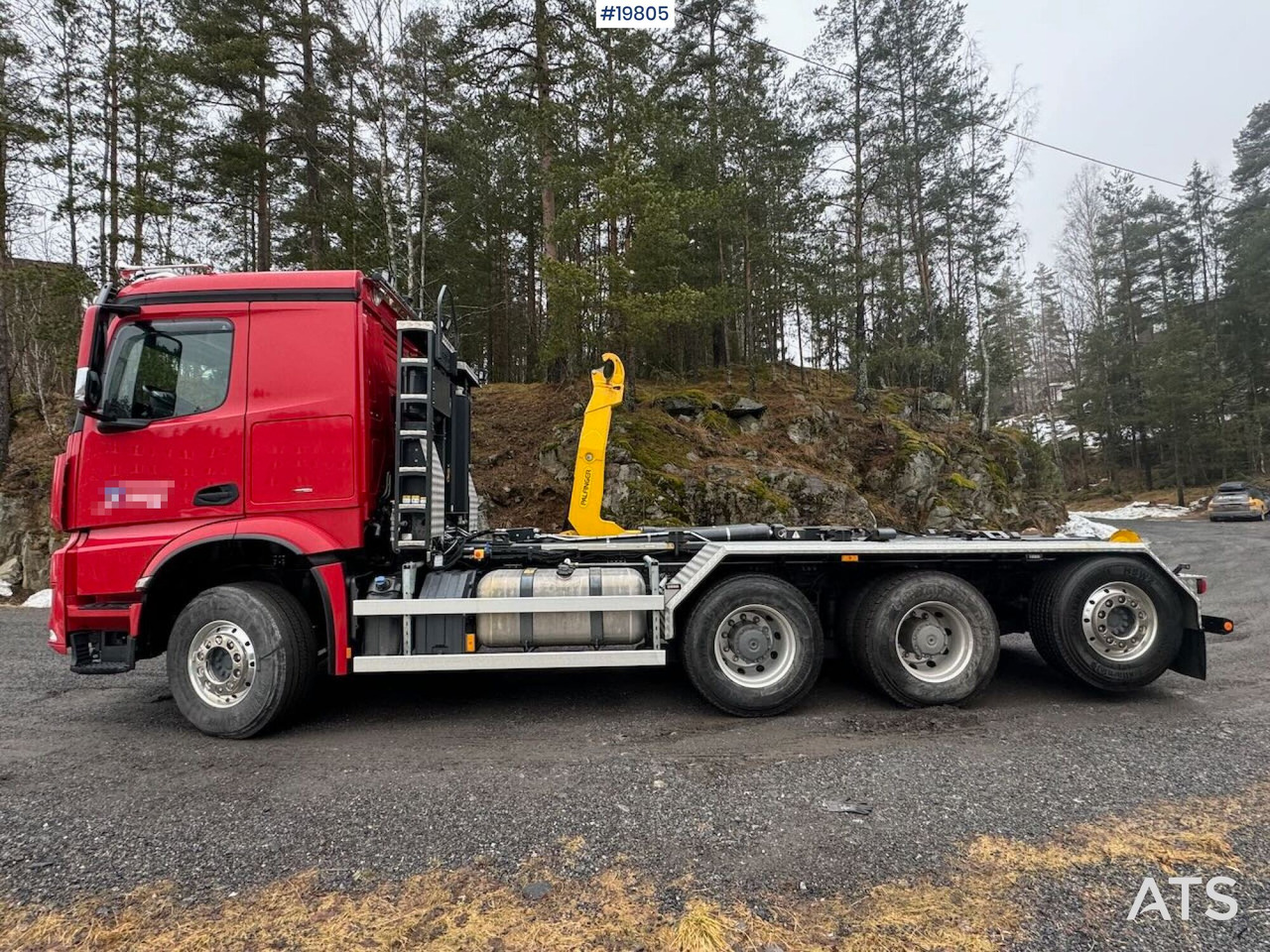 Hook lift truck Mercedes Arocs