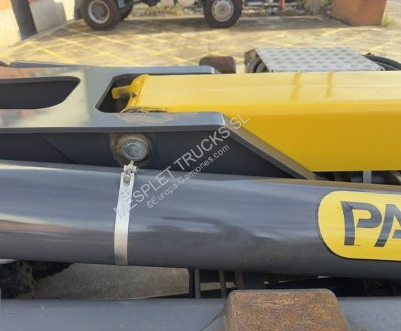 Hook lift truck Mercedes Arocs 2645 K