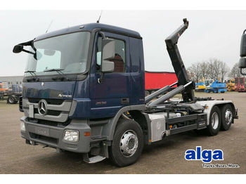 Hook lift truck Mercedes-Benz 2536 L Actros 6x2, Meiller RK 20.67, Klima