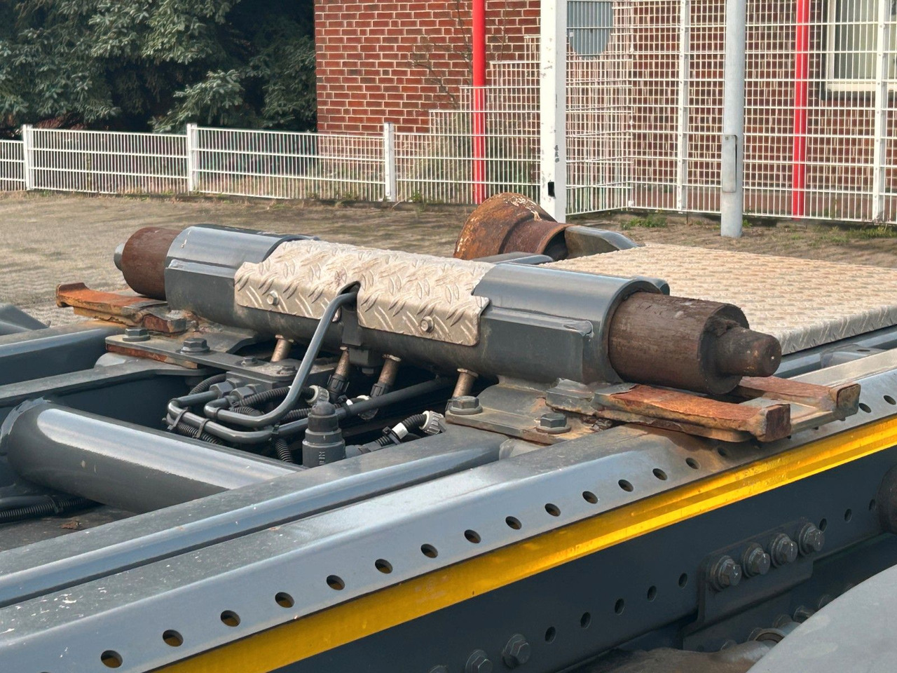 Hook lift truck Mercedes-Benz 2545 Actros MEILLER Abroller 6x2