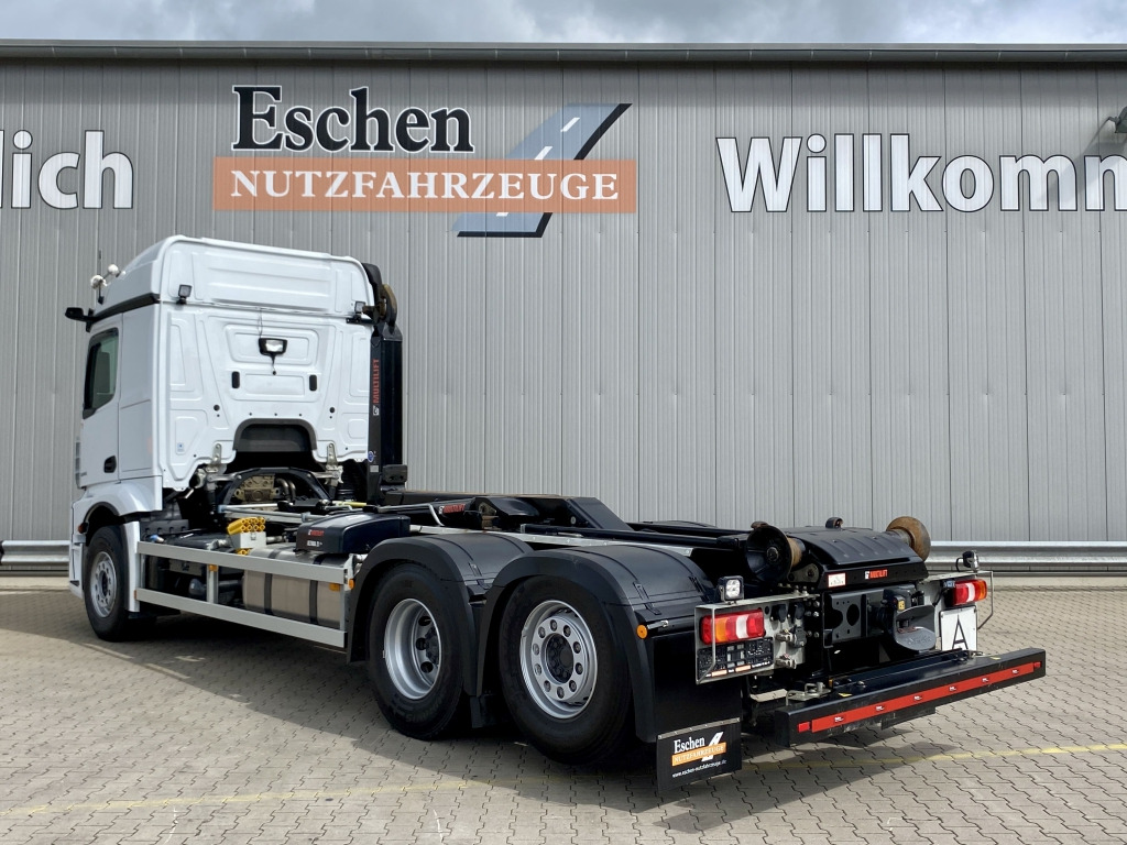 Hook lift truck Mercedes-Benz 2545 L 6x2 Actros MP5