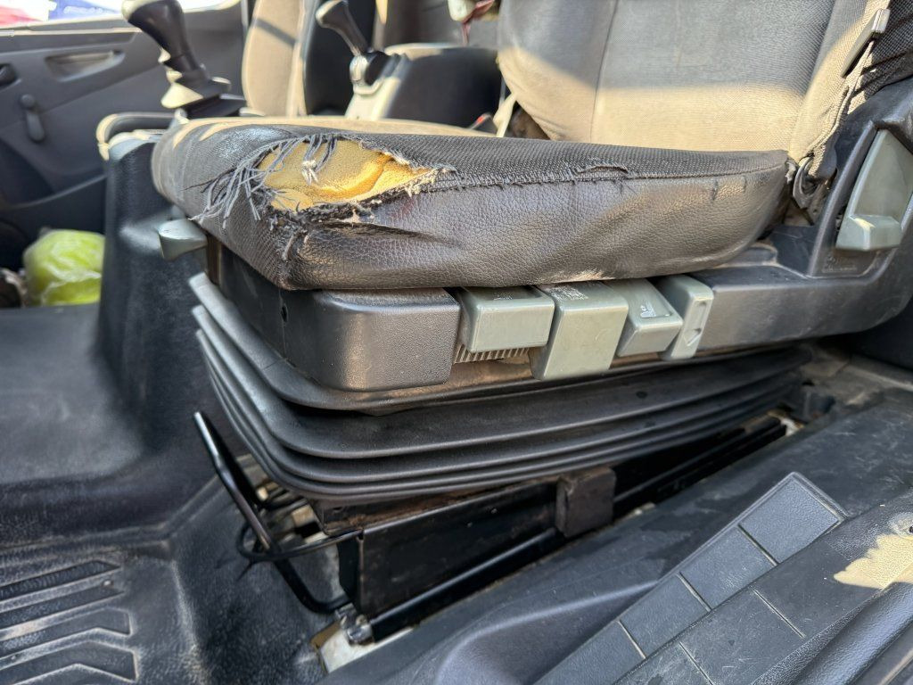 Hook lift truck Mercedes-Benz 916 Atego EURO 4