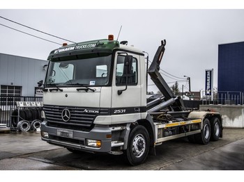 Hook lift truck Mercedes-Benz ACTROS 2531 L
