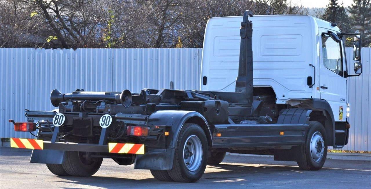 Hook lift truck Mercedes-Benz ATEGO 1218