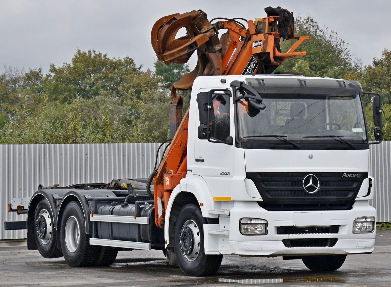 Hook lift truck Mercedes-Benz AXOR 2533