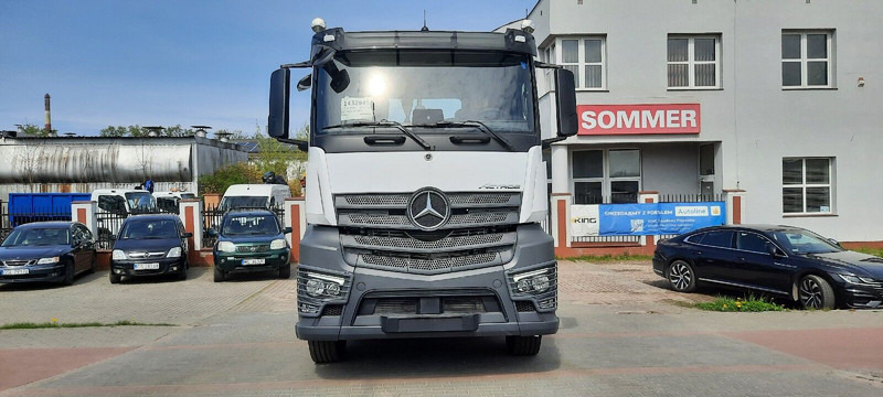 Hook lift truck Mercedes-Benz Actros 2542 KING HZ-20R