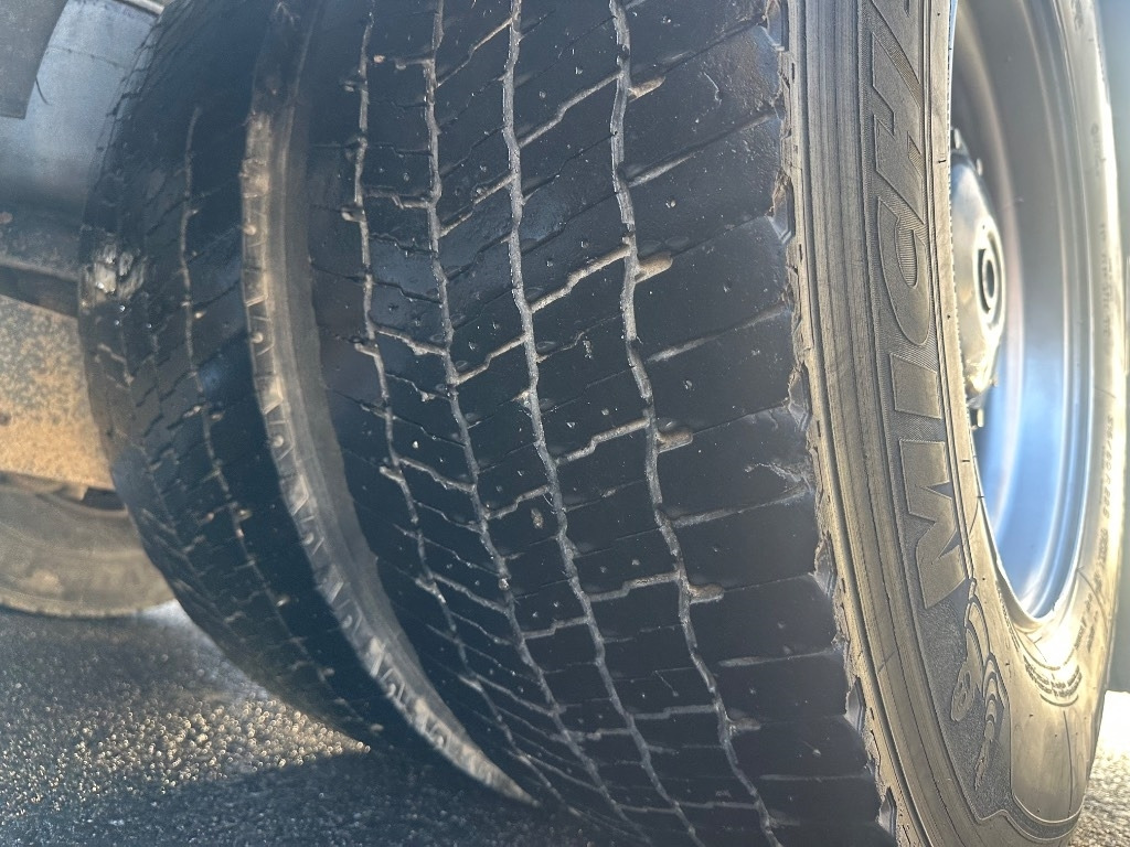 Hook lift truck Mercedes-Benz Actros 2545 L 6x2