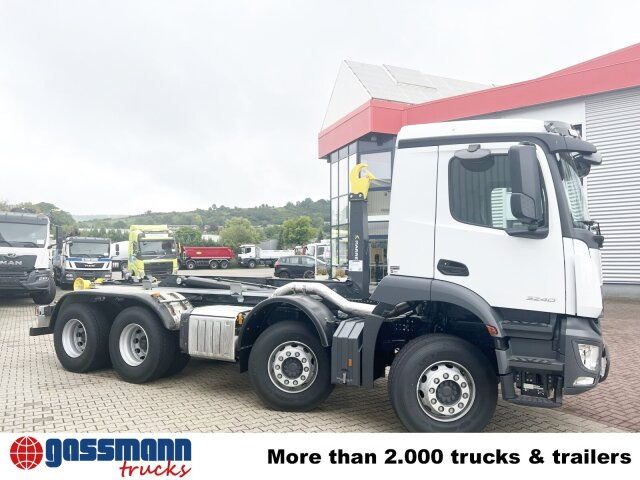Hook lift truck Mercedes-Benz Arocs 3240 8x4/42