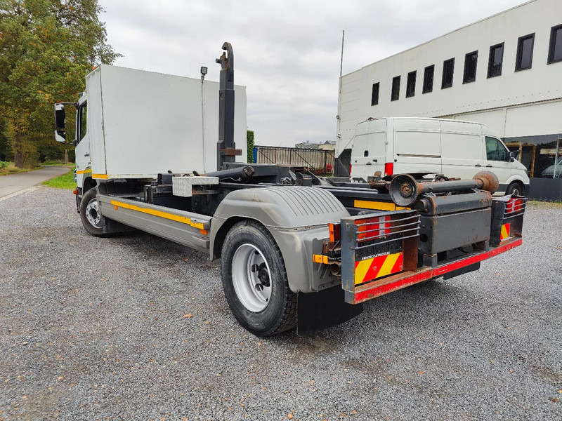 Hook lift truck Mercedes-Benz Atego 1218 Containersystem / Hooklift Hyvalift