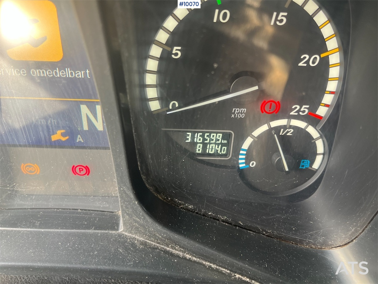 Hook lift truck Mercedes Benz Complete Snow Plow Truck