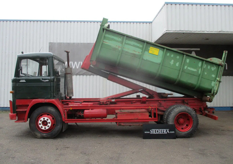 Hook lift truck Mercedes-Benz LP 1319 , Oldtimer
