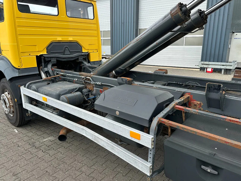 Hook lift truck Mercedes-Benz SK 1931 4x2 Meiler Haakarm 20T Manual + Telma / Euro 1
