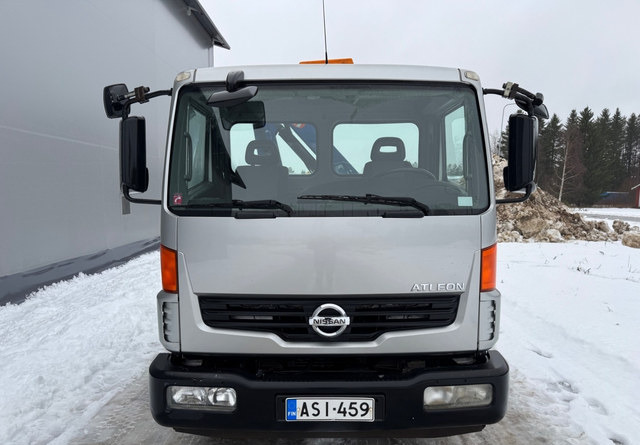 Hook lift truck NissanAtleon