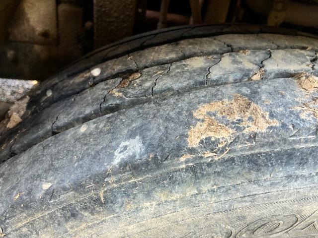 Hook lift truck Nissan ATLEON 150.25