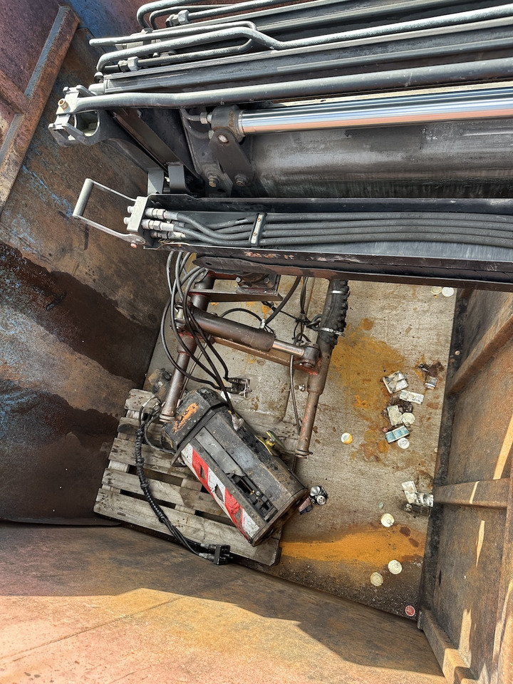 Hook lift truck Palfinger Glas Kran Mulde PK 16502